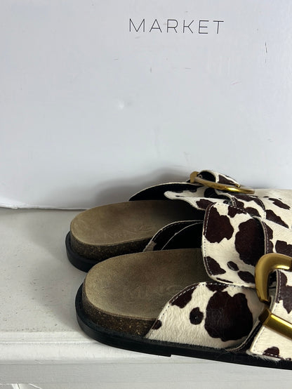 MANGO. Zapatos animal print textura. T 37