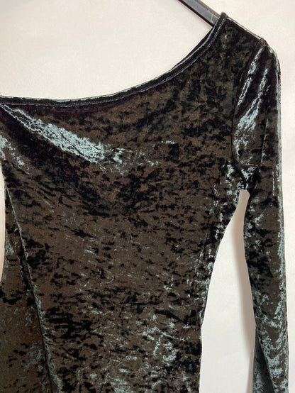 ZARA. Body negro terciopelo asimétrico T.S