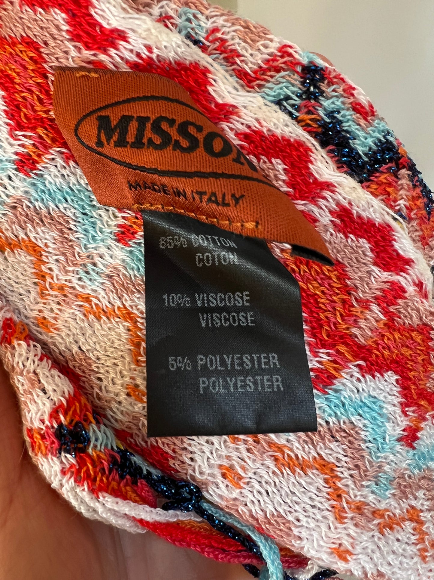 MISSONI. Zigzag cotton scarf with red fringes
