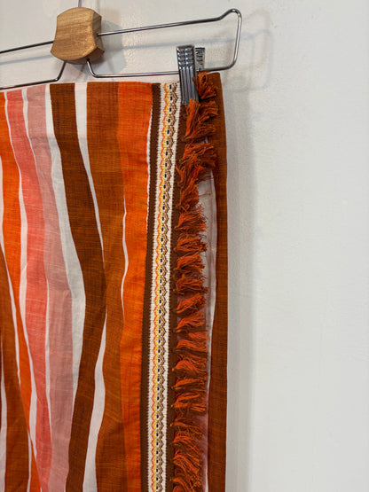 VANDERWILDE. Conjunto top y falda flecos