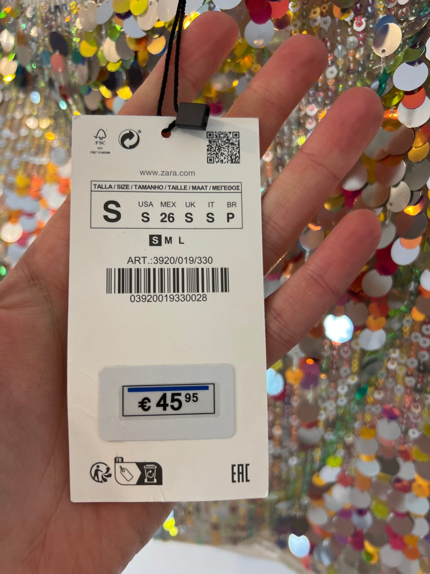 ZARA. Falda corta lentejuelas T.s