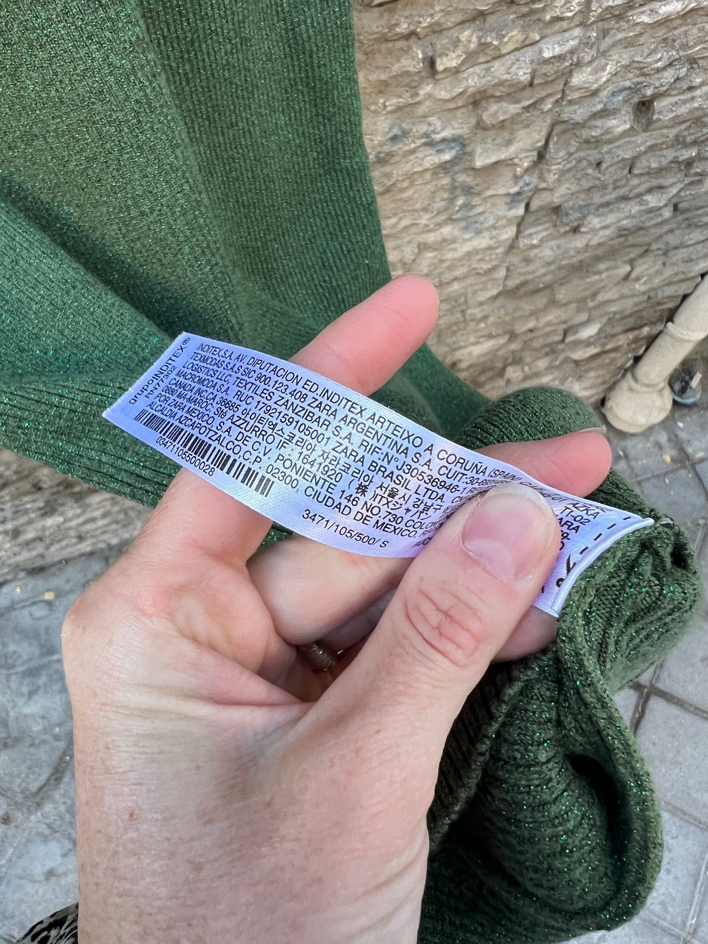 ZARA. Vestido midi verde punto elástico