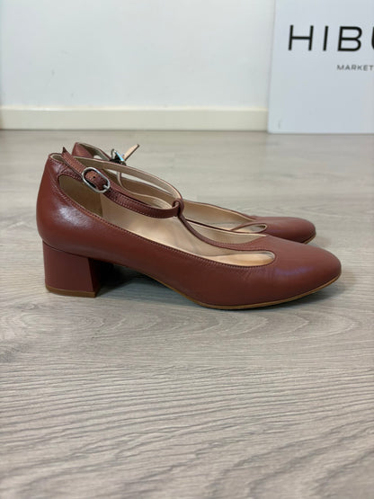 PATSY. Zapato de tacón en piel rosa oscuro. T 39