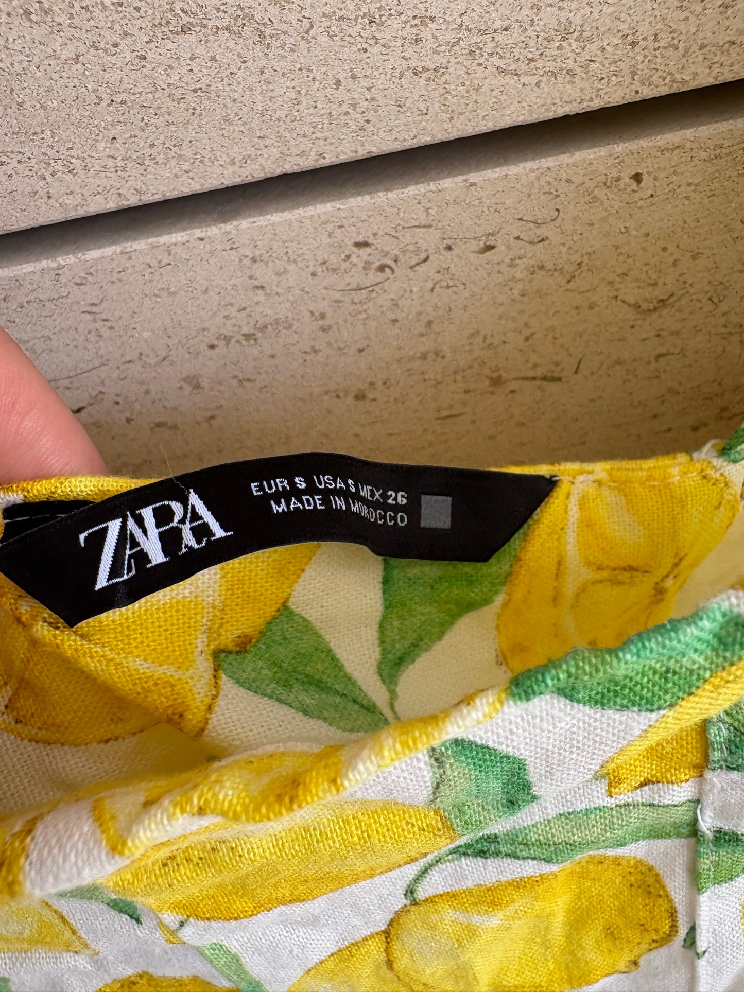 ZARA. Short lemon dress with linen. TS