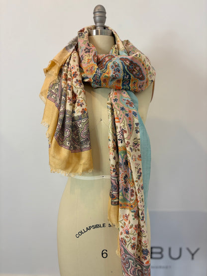 ETRO. Pañuelo multi estampado