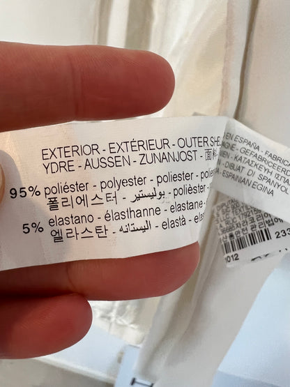 ZARA. White vest. XS