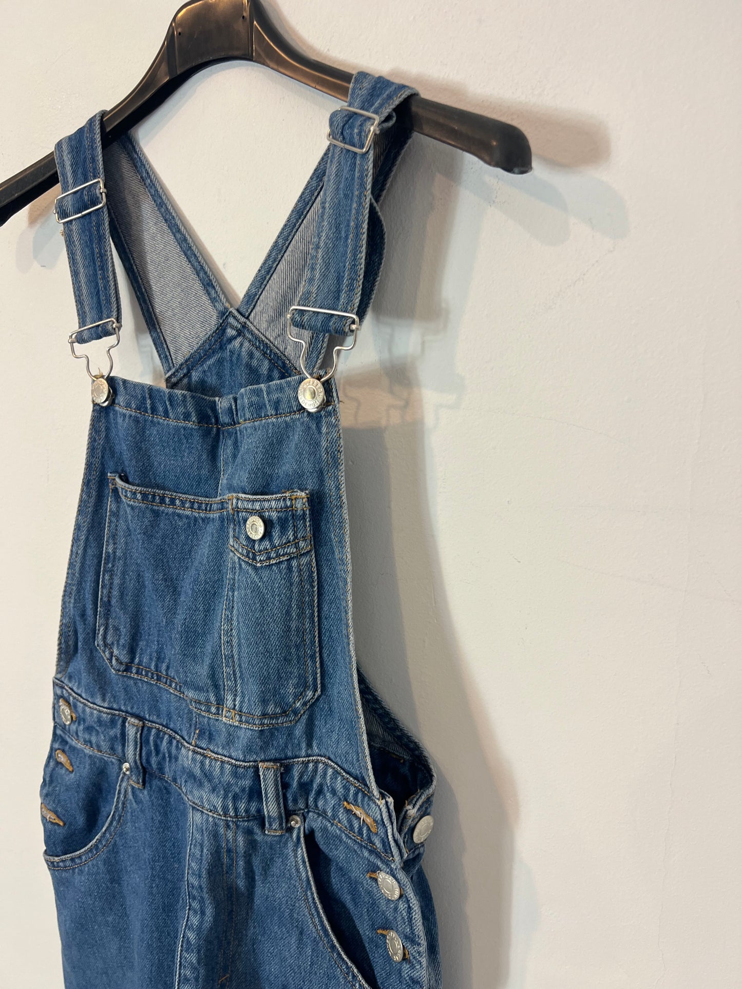 PULL&BEAR. Peto vaquero culotte. T XS