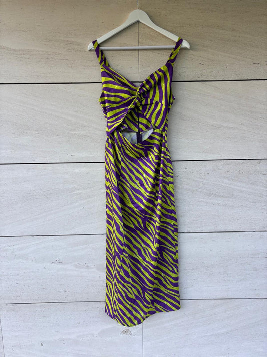 Vestido midi bicolor abertura