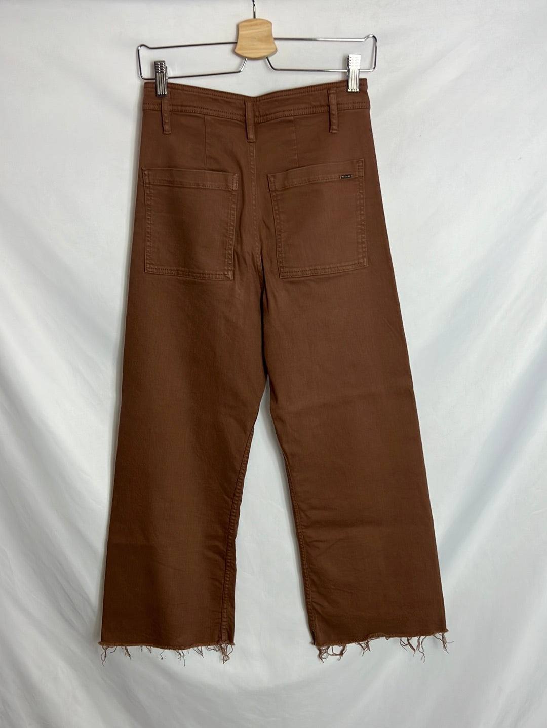 MASSIMO DUTTI . Pantalón marrón culotte. T 36