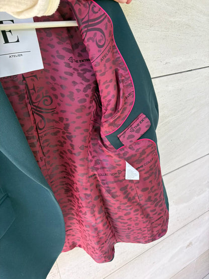 THE EXTREME COLLECTION . Traje de chaqueta verde