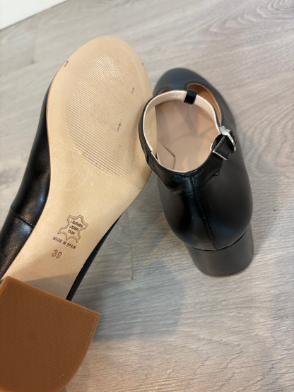 PATSY. Zapato Pía en negro. T 39