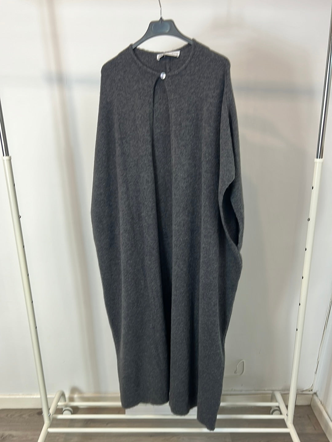 ZARA. Long grey cardigan S/S