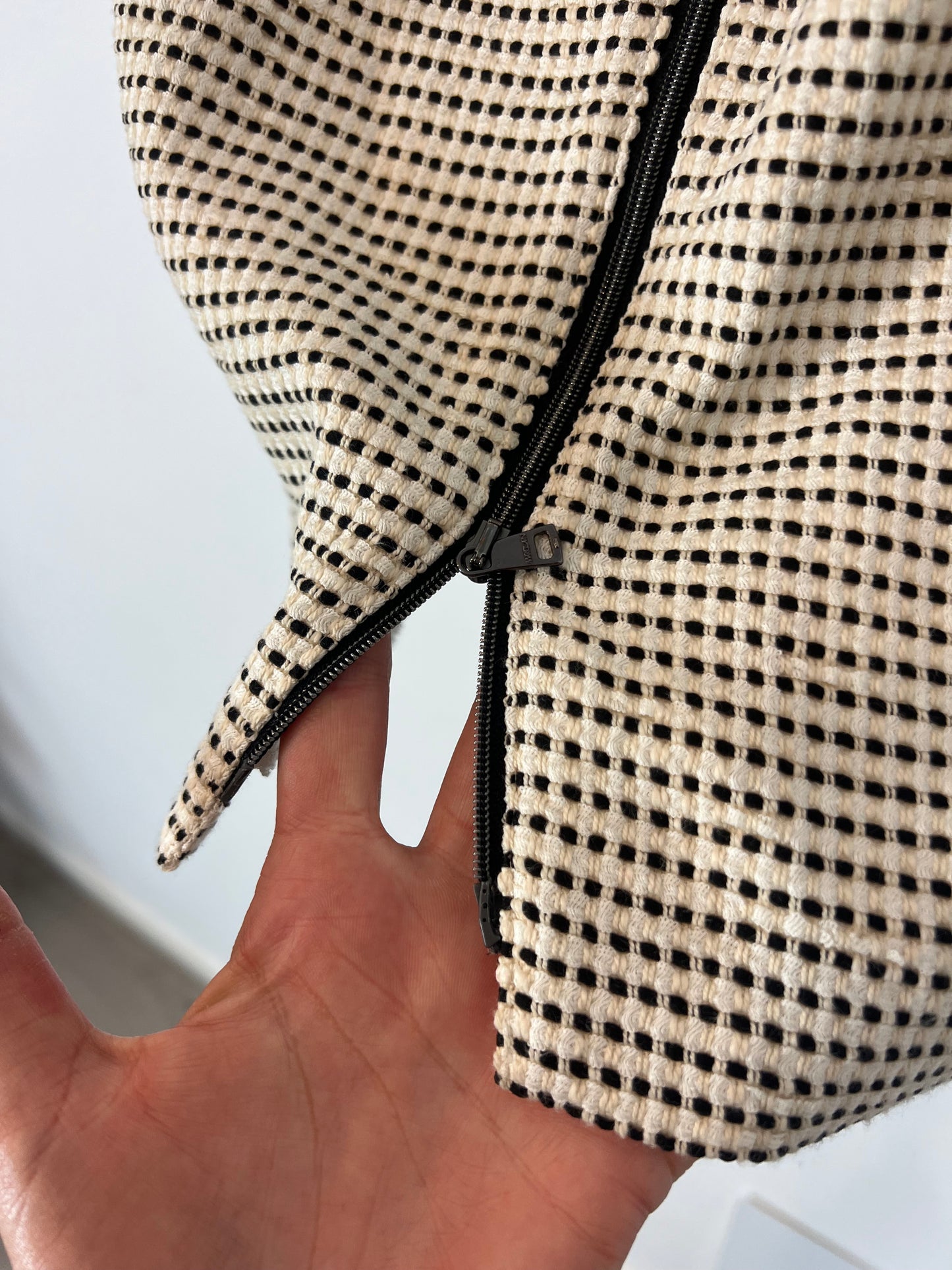 MARCCAIN. Falda beige textura T.1(s)