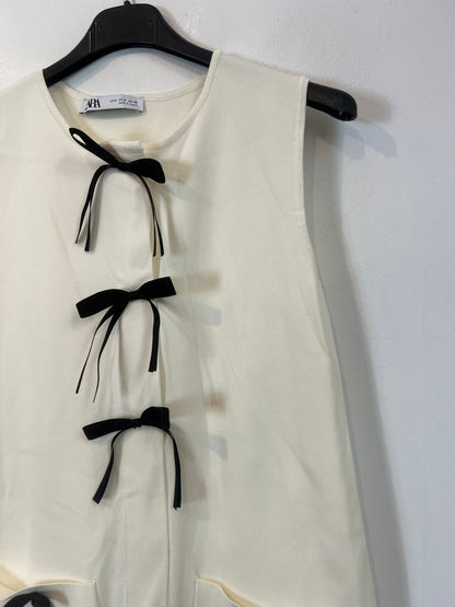 ZARA. Vestido punto lazos T.s