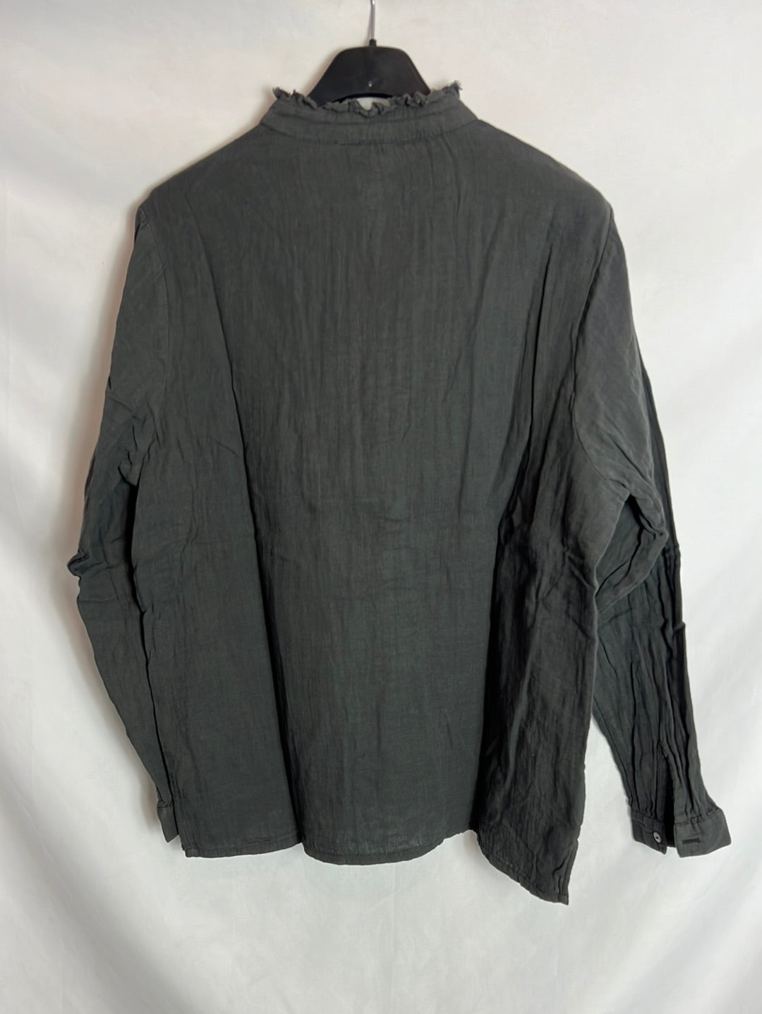 NICOLI. Blusa gris textura  mini volantes. T M