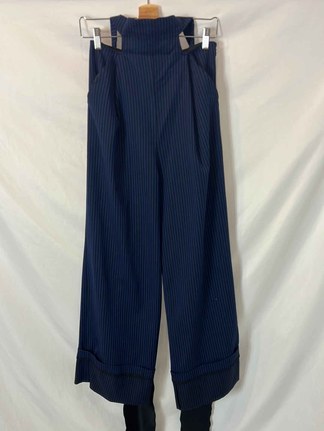 LEMACHET. Total Ts striped look