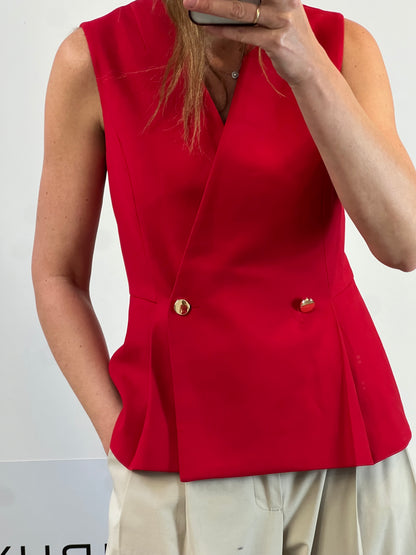 ZARA. Chaleco rojo botones dorados. T M