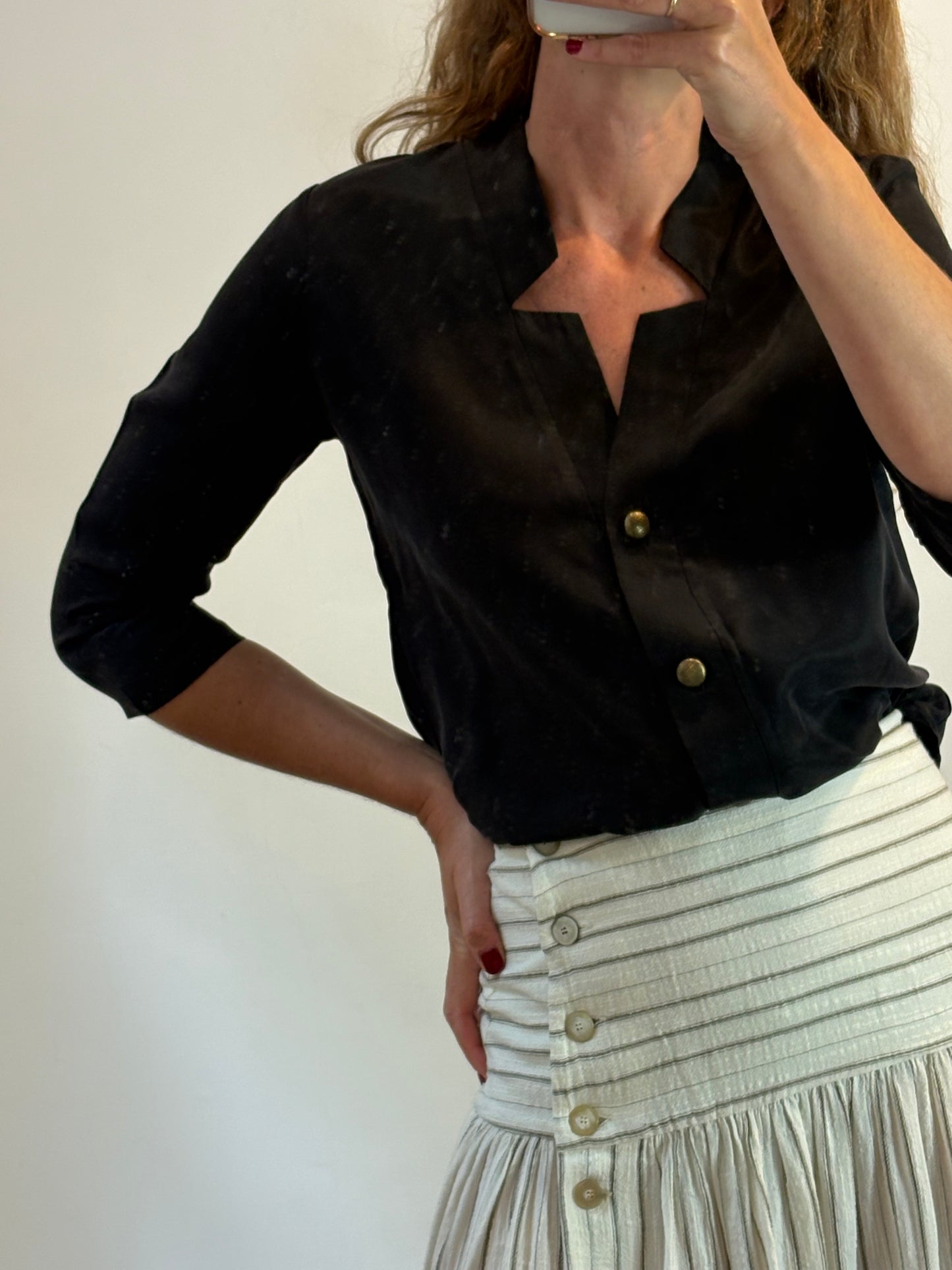 PALOMA LAYUD. Blusa negra cupró fluida