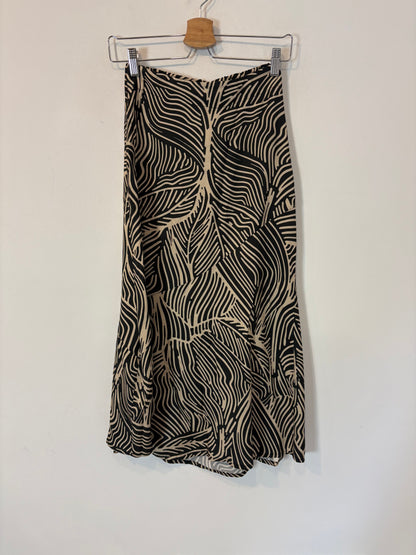 MUS&BOMBON. Falda larga fluida. T XS