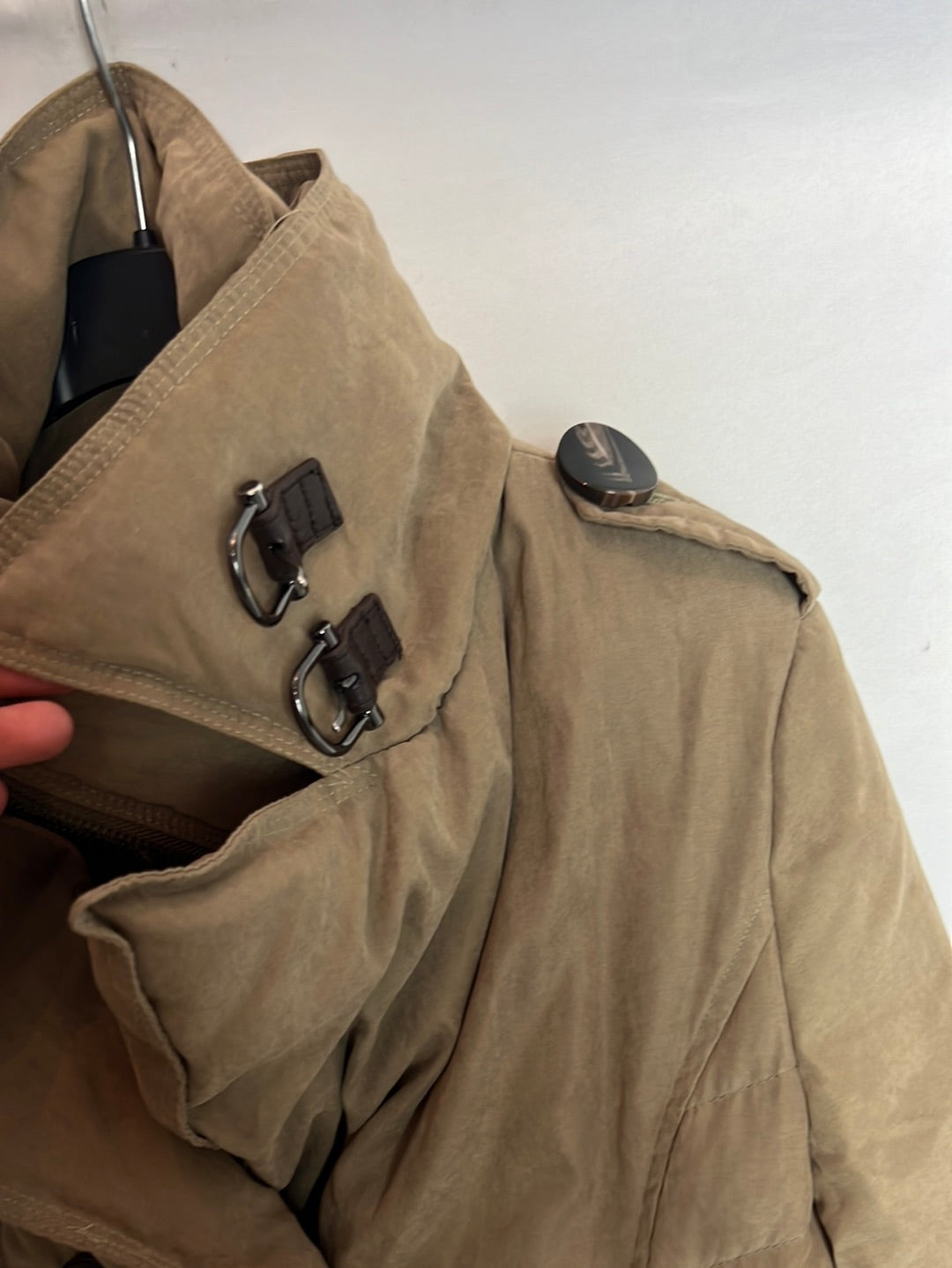 BDBA. Khaki beige quilted coat. T 40 (M)