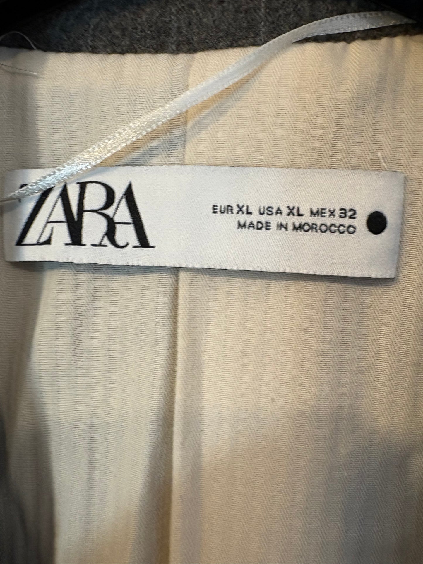 ZARA. Blazer  raya diplomática con lana