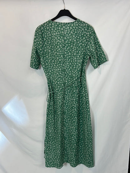 TDDPSSHDP. Vestido midi verde estrellas. T M