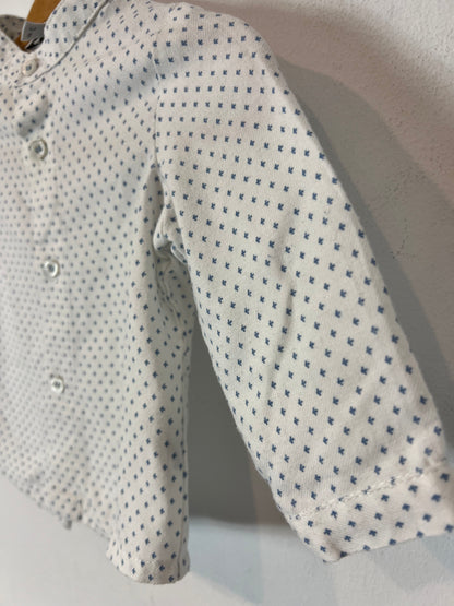 OTRAS. Camisa bebé cuello mao. T 3 meses