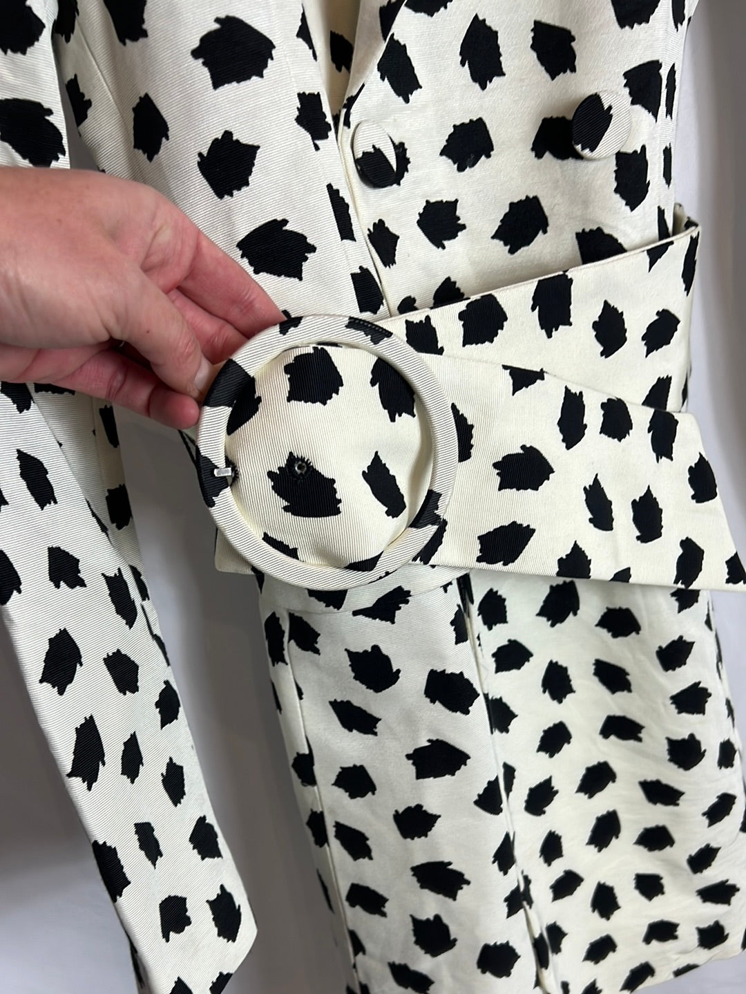 ZARA. Beige printed dress/jacket. Size XS