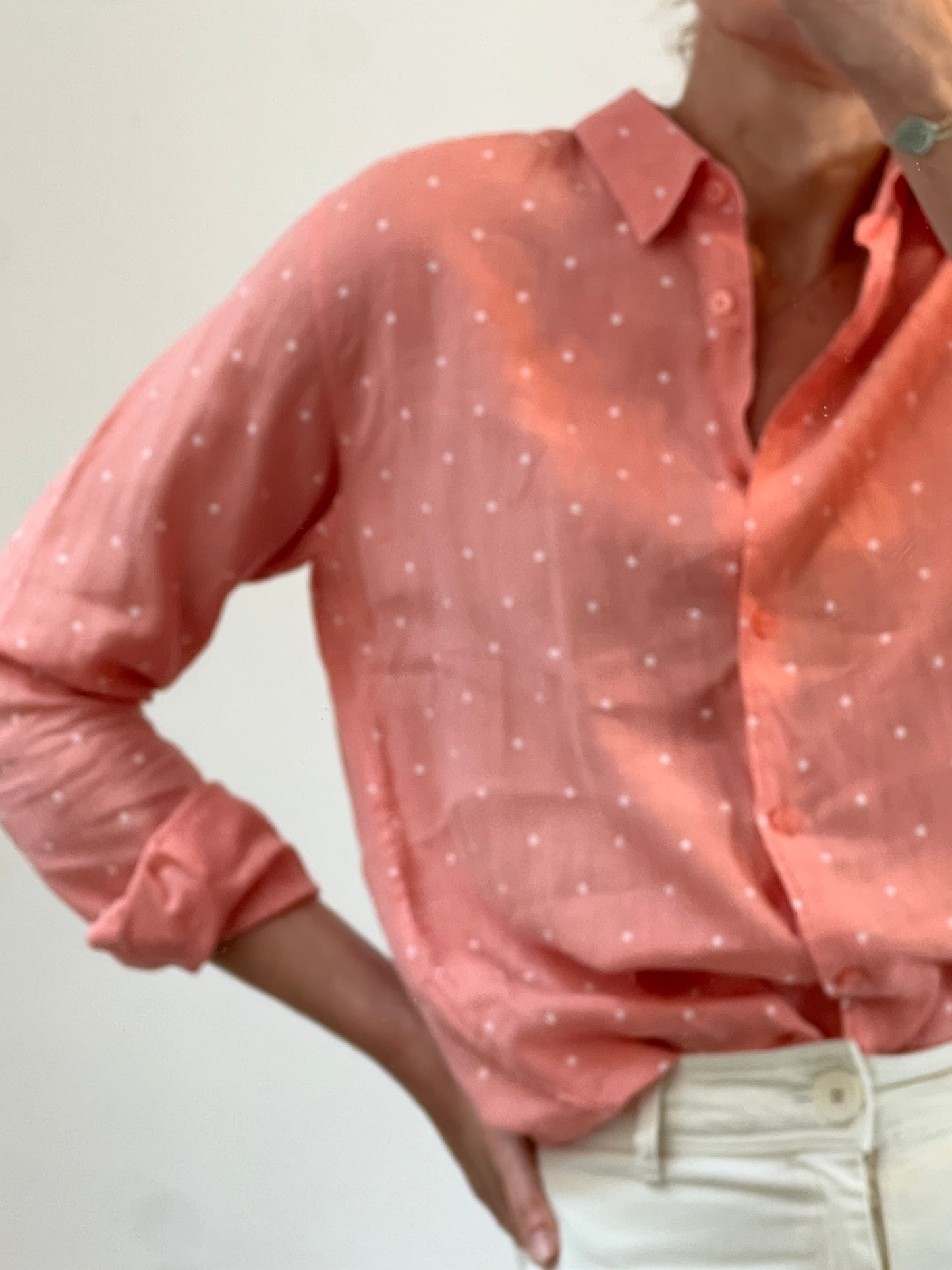 UNIQLO. Polka dot linen shirt. TM