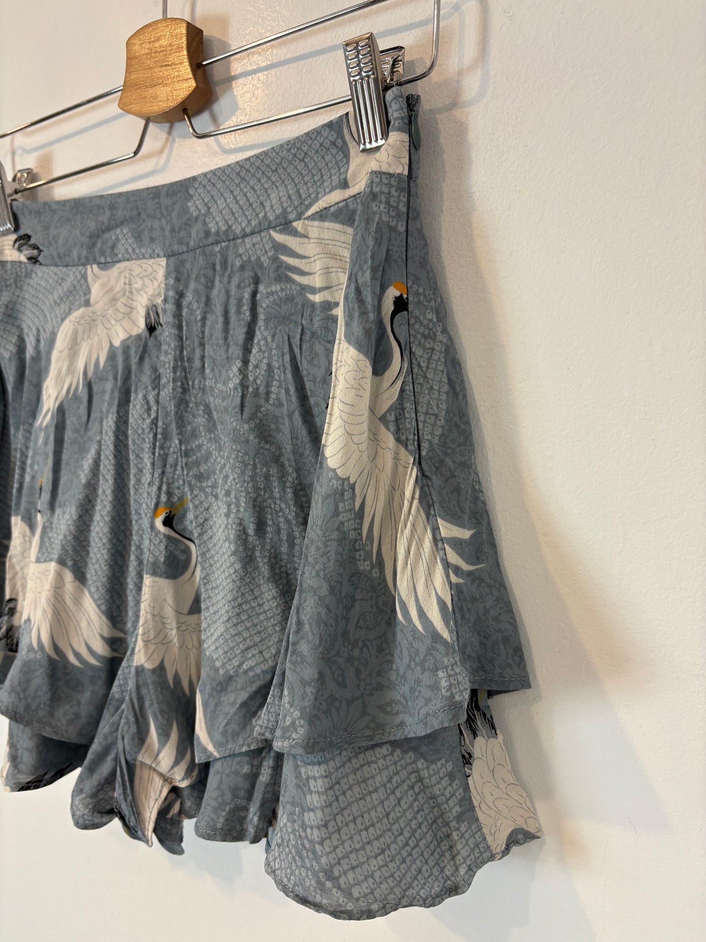 ZARA. Blue Ts bird pants