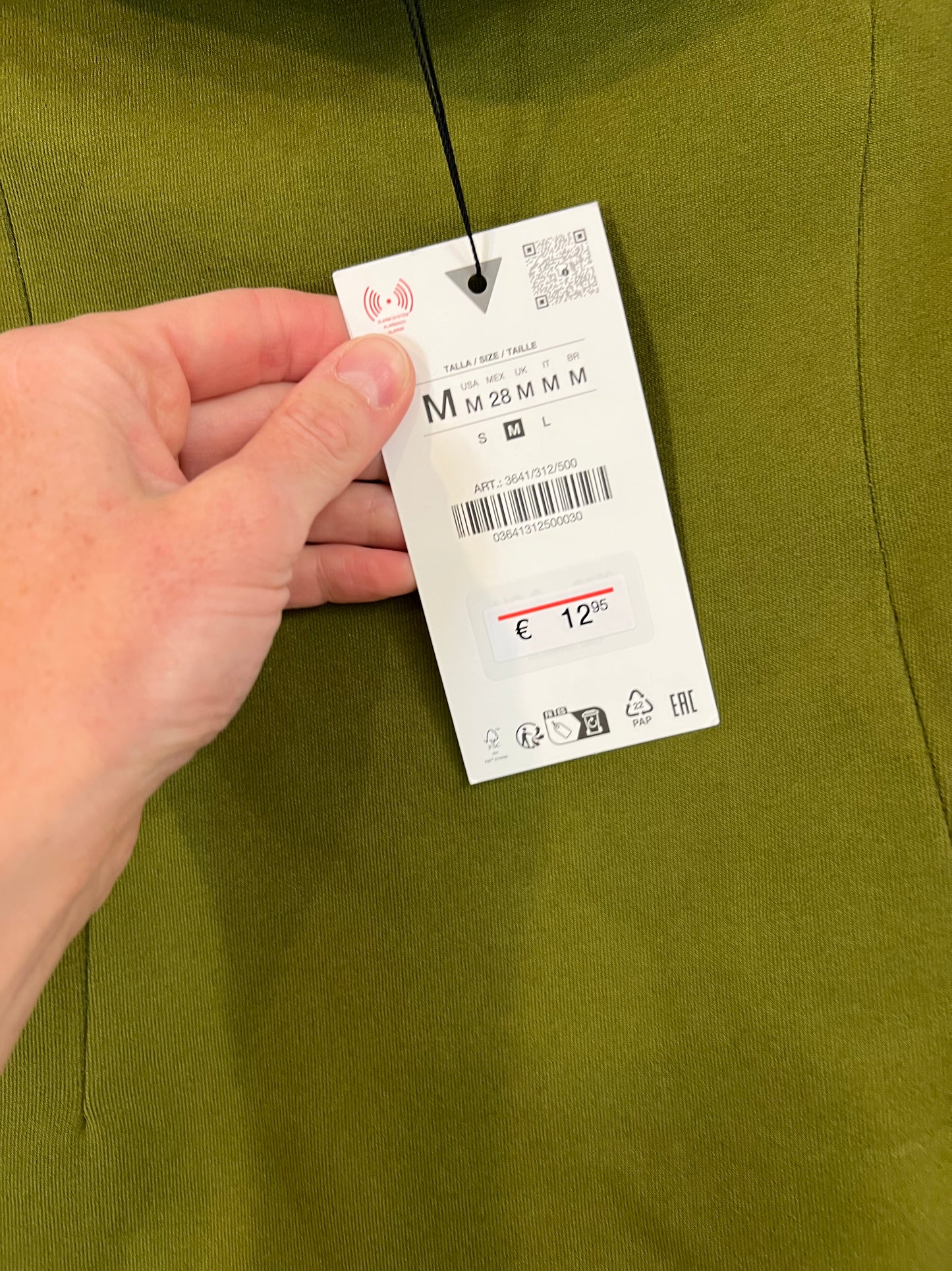 ZARA. Top verde palabra de honor
