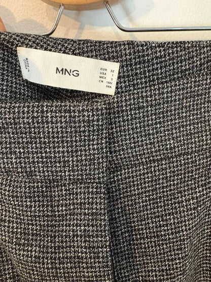 MANGO. Pantalón pinzas tonos grises