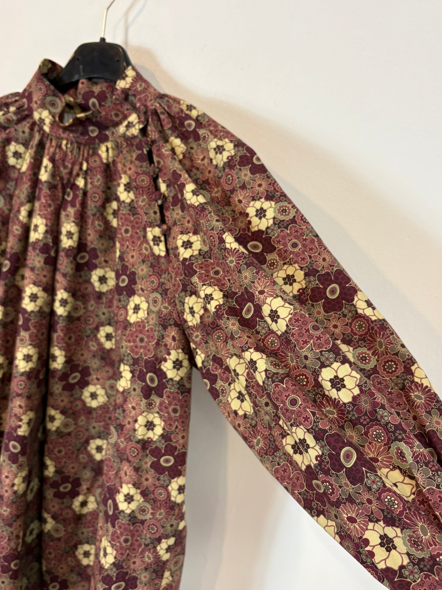 ANDION. Vestido estampado flores detalle puños. TU (S/M)