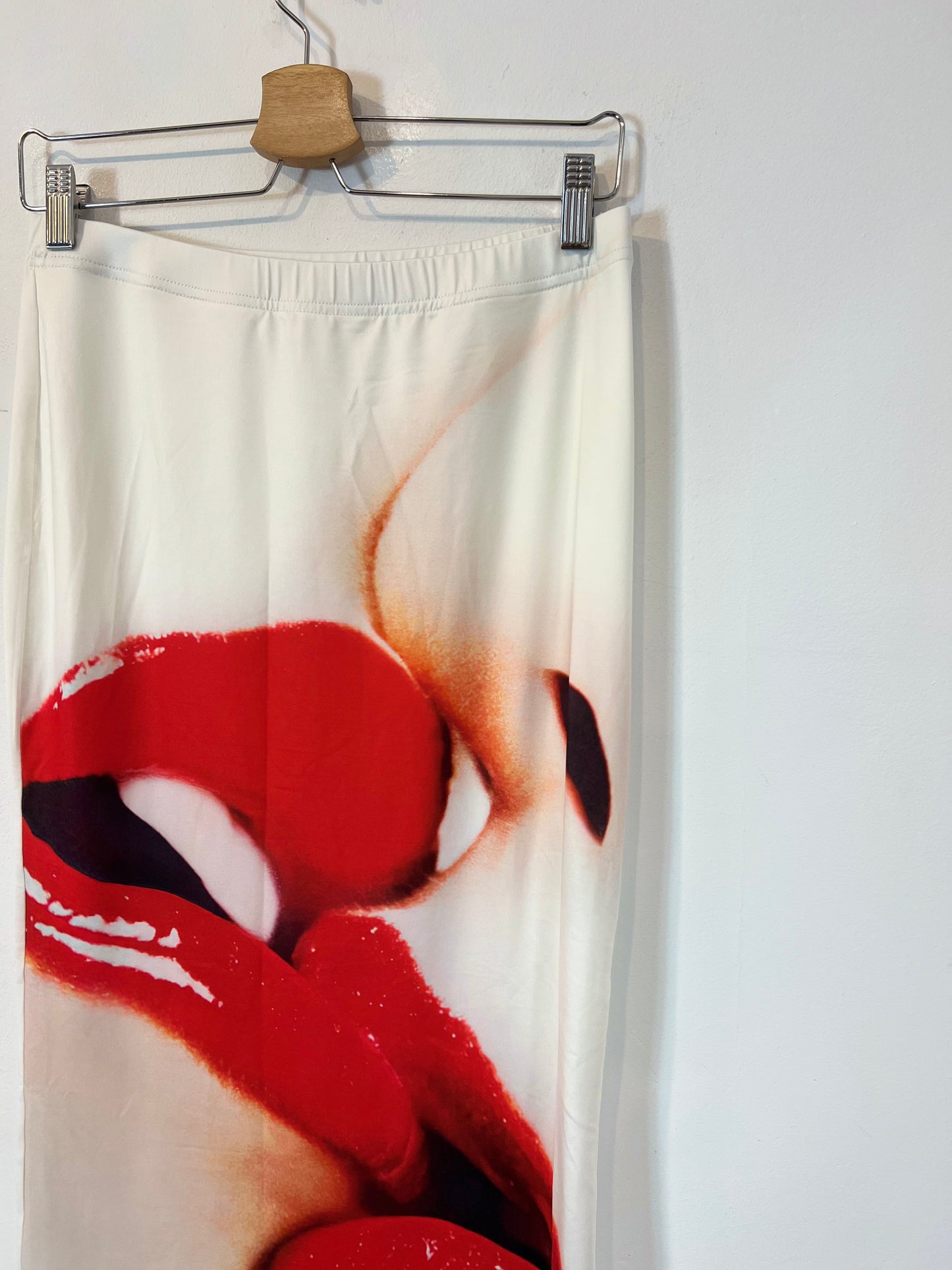 OTRAS.falda larga beso T.m