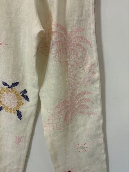 FORTE FORTE. Pantalón lino blanco detalles punto de cruz