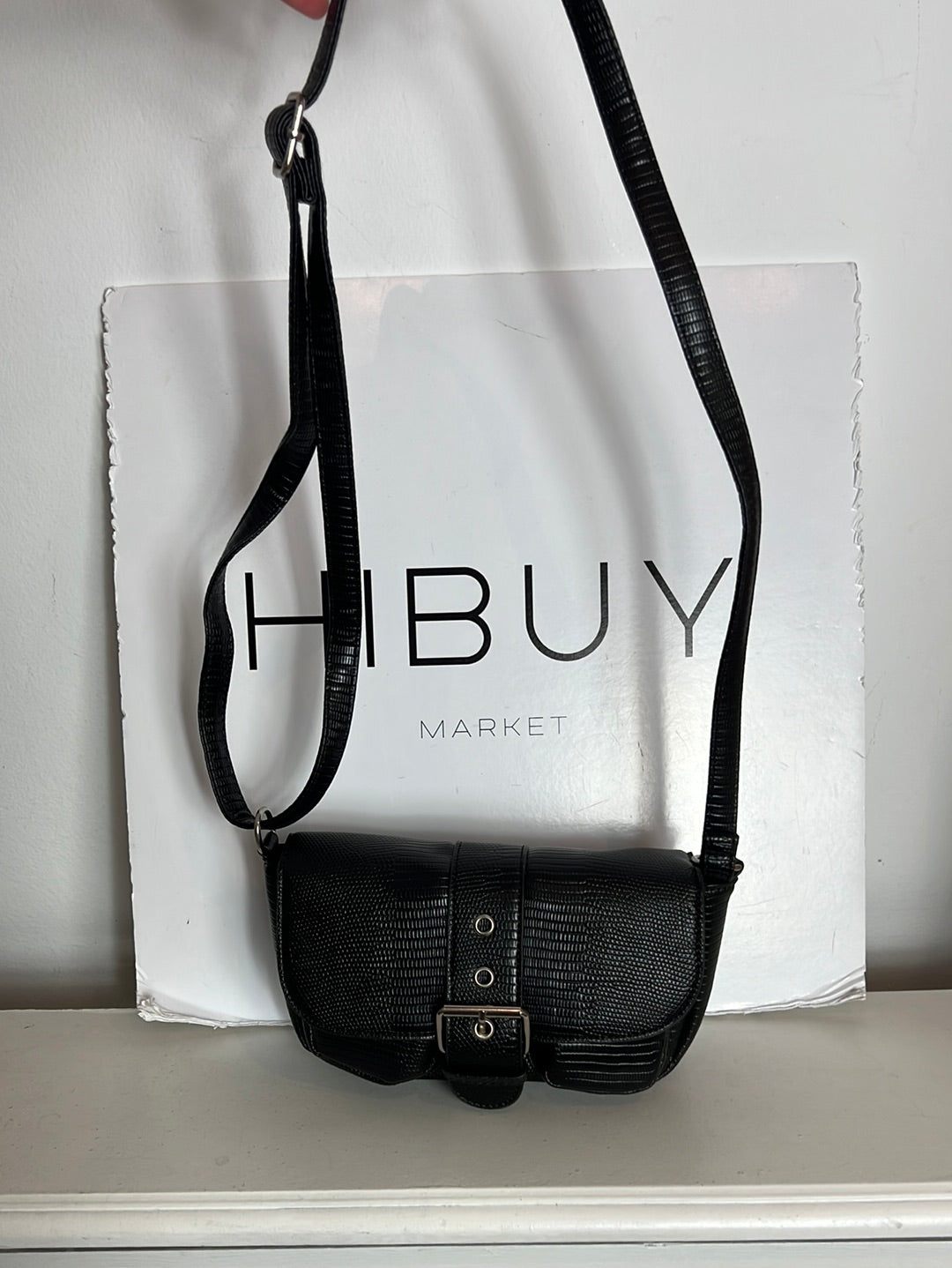 SINSAY. Bolso negro hebilla