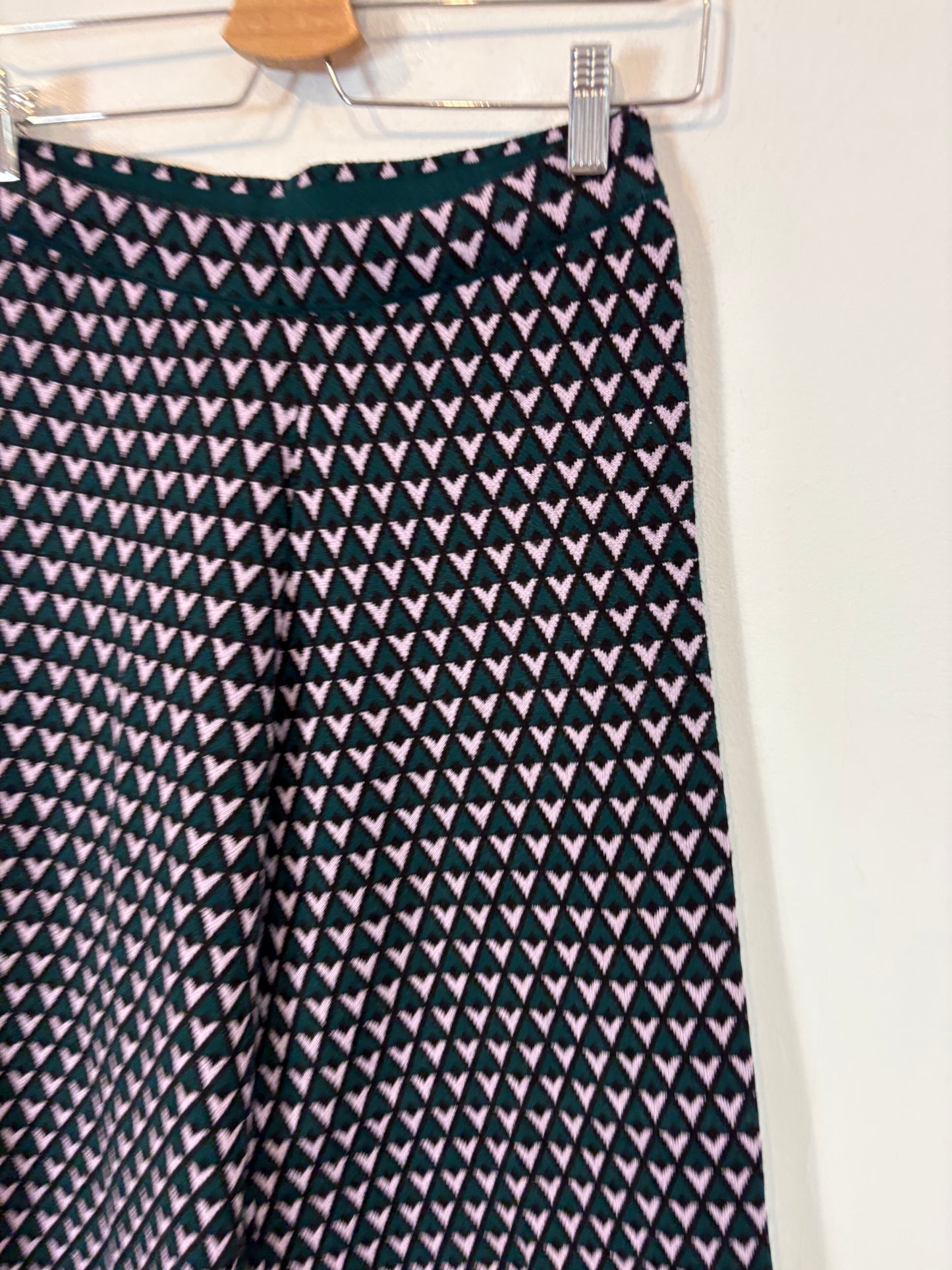 SFERA. Total look with geometric print knitwear. TS
