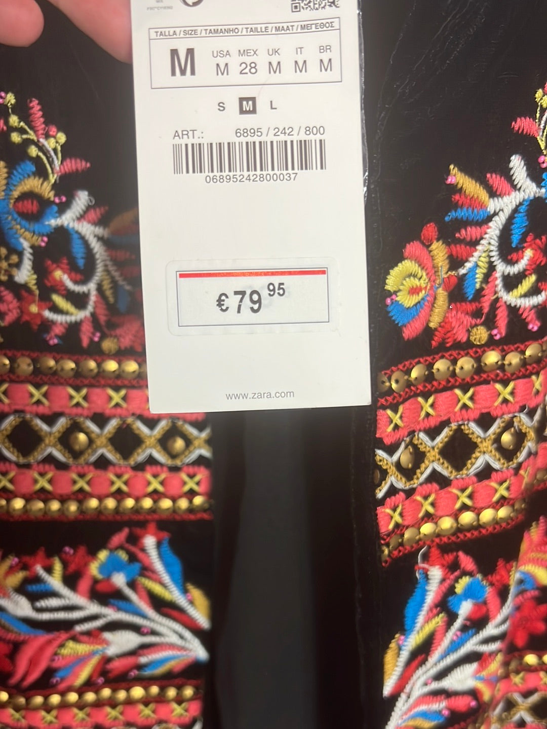 ZARA. Chaqueta terciopelo bordada. T.M