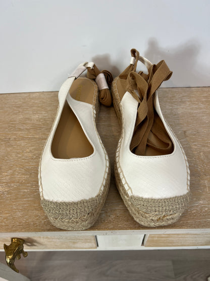 SHOEDAZZLE. White raffia espadrilles, size 38