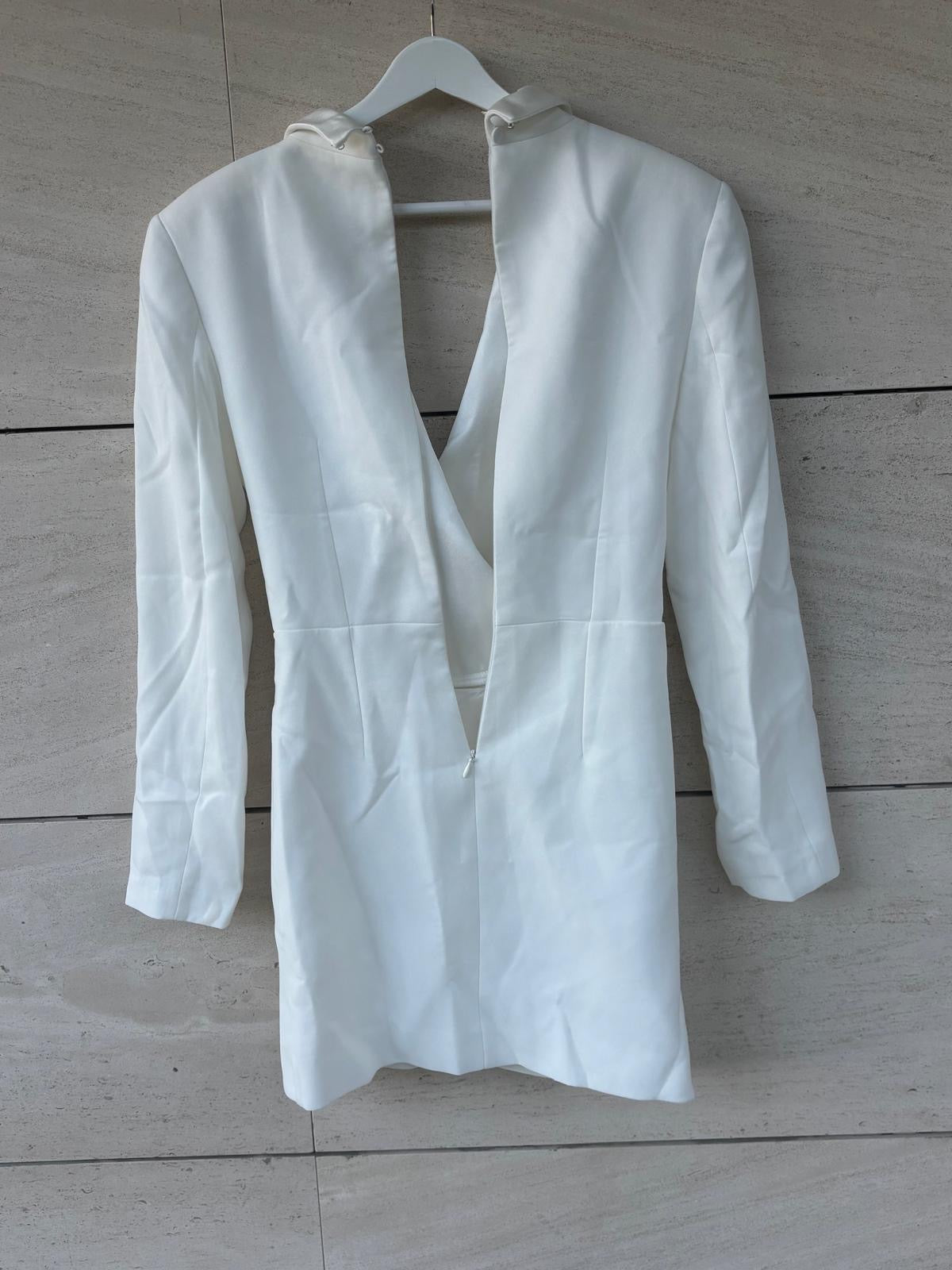 MYBESTFRIENDS. Vestido corto blanco