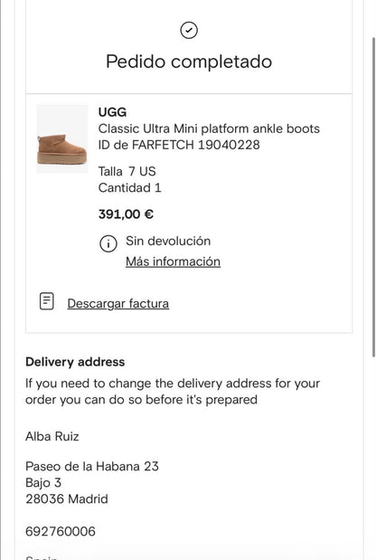 UGG. Botas marrones plataforma