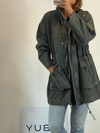 ZARA. Parka denim bolsillos