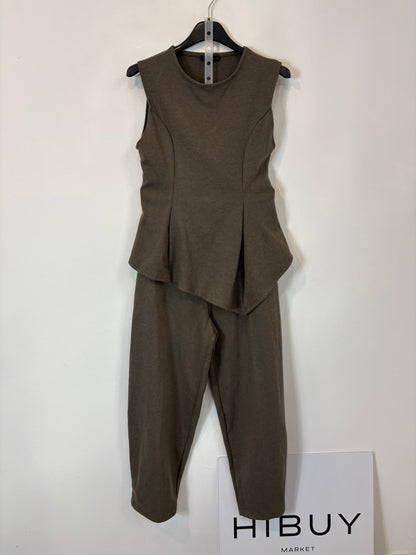 ZARA. Total look marrón jaspeado