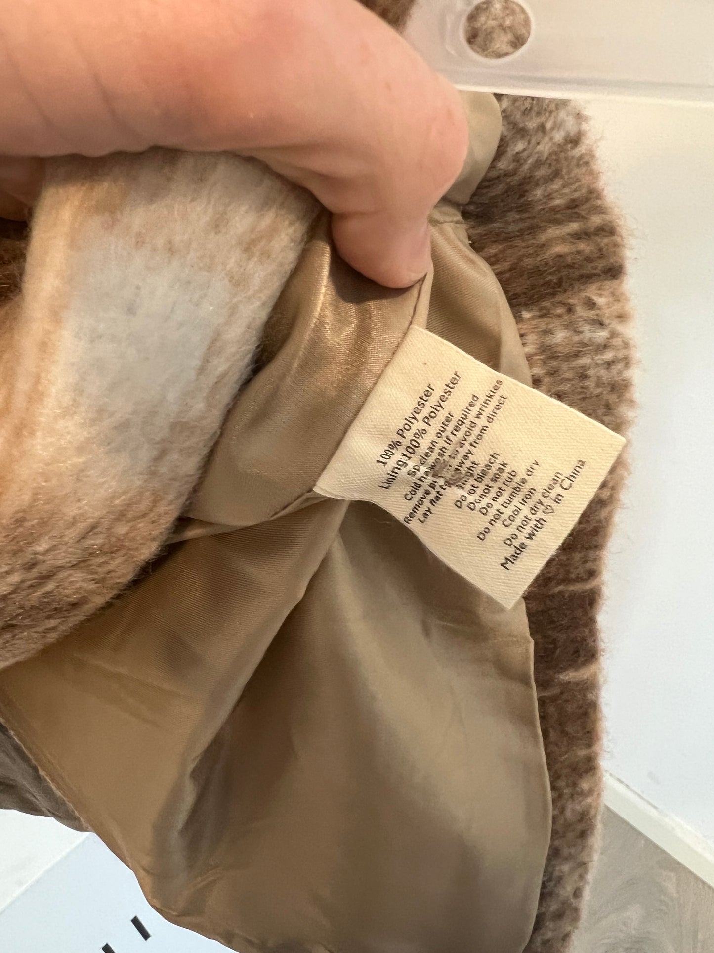 IMAN. White ribbed top Tm