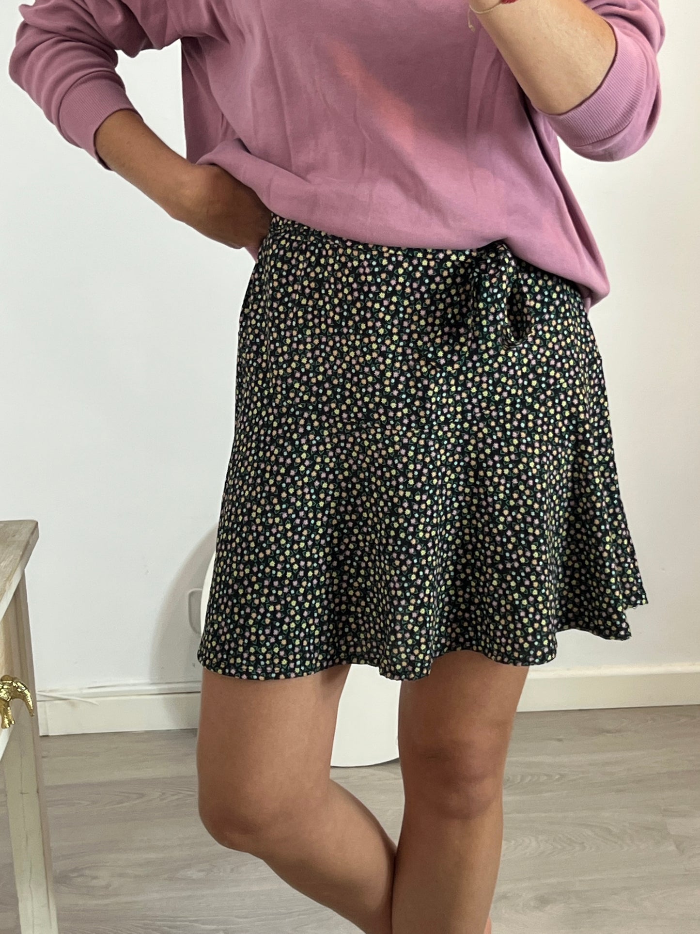 VALENTINA. Black floral skirt Tl