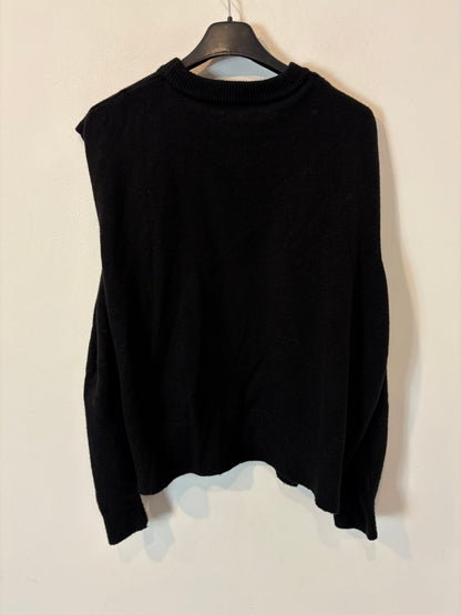 ZARA. Jersey negro detalle hombro