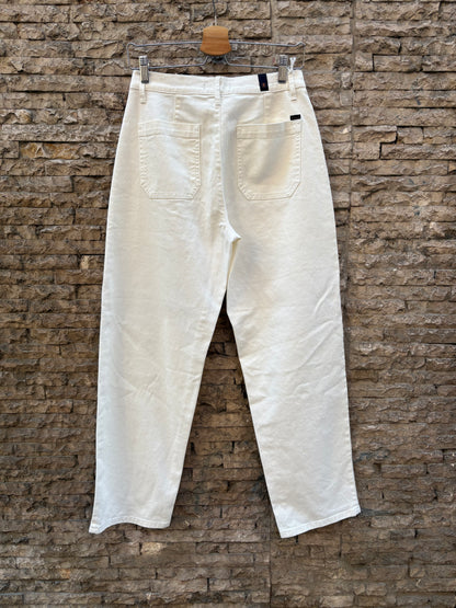 CIGALA´S. Denim blanco recto bolsillos