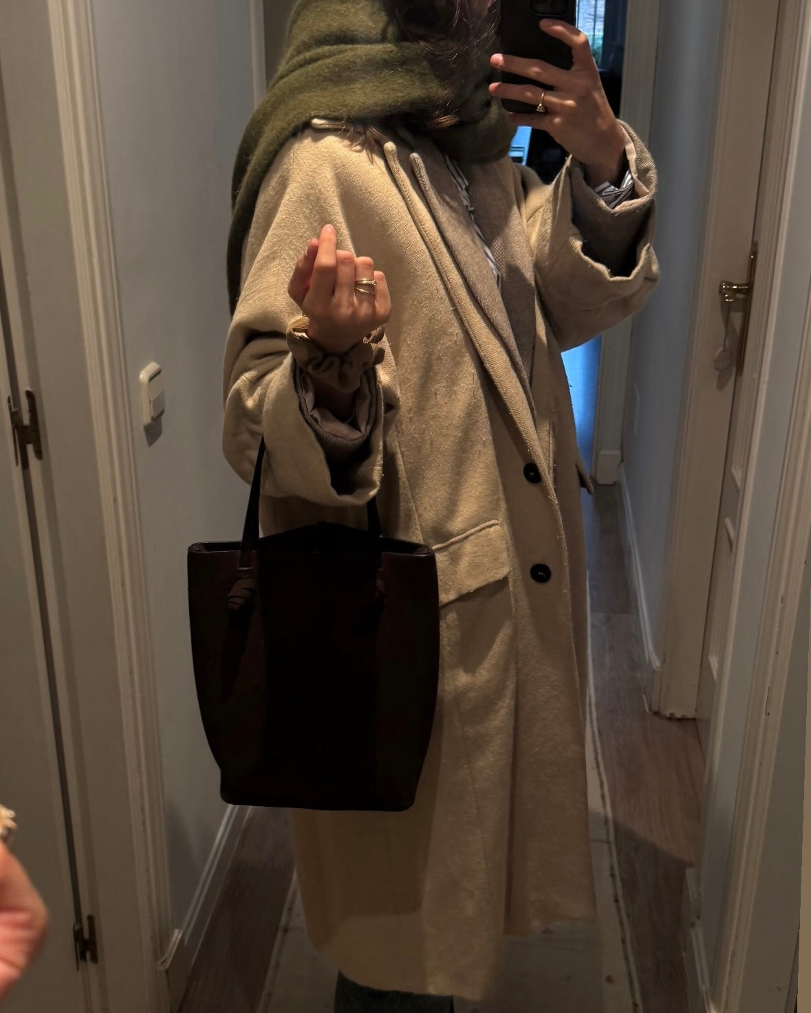 ZARA. Abrigo beige largo T.s