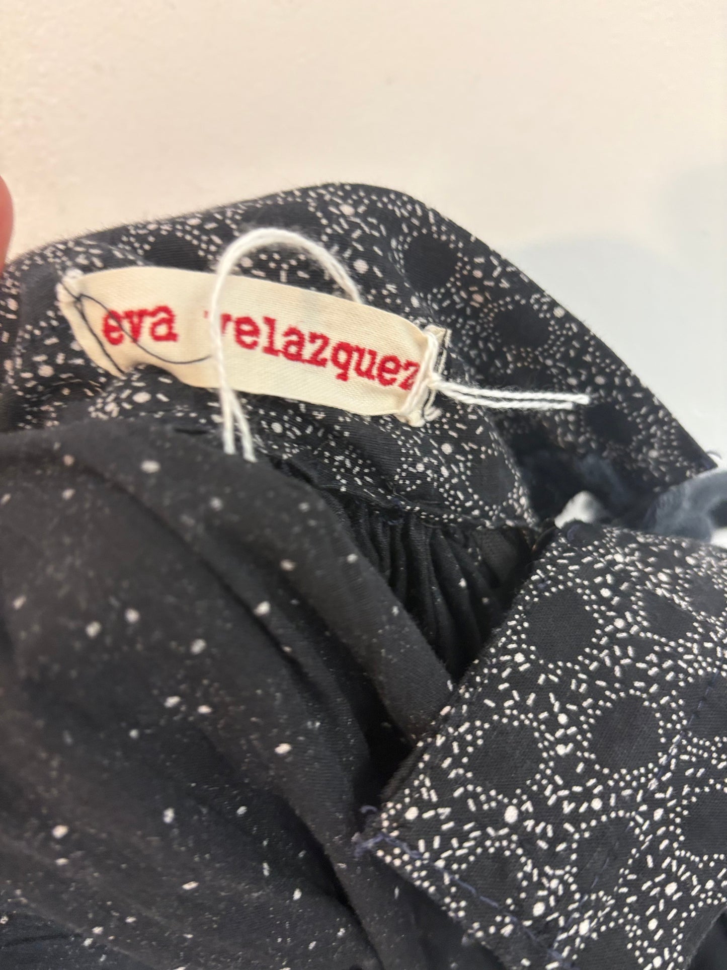 EVA VELAZQUEZ. Blue printed midi skirt. T.S.