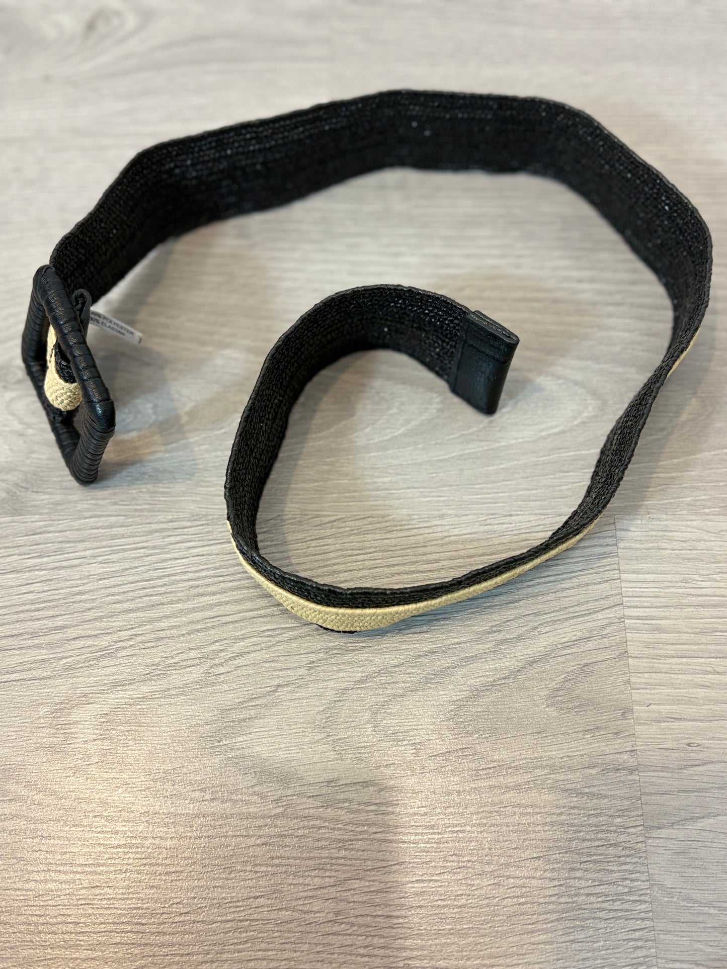 OTRAS. Cinturón elástico rafia